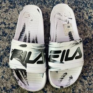Filas Slides